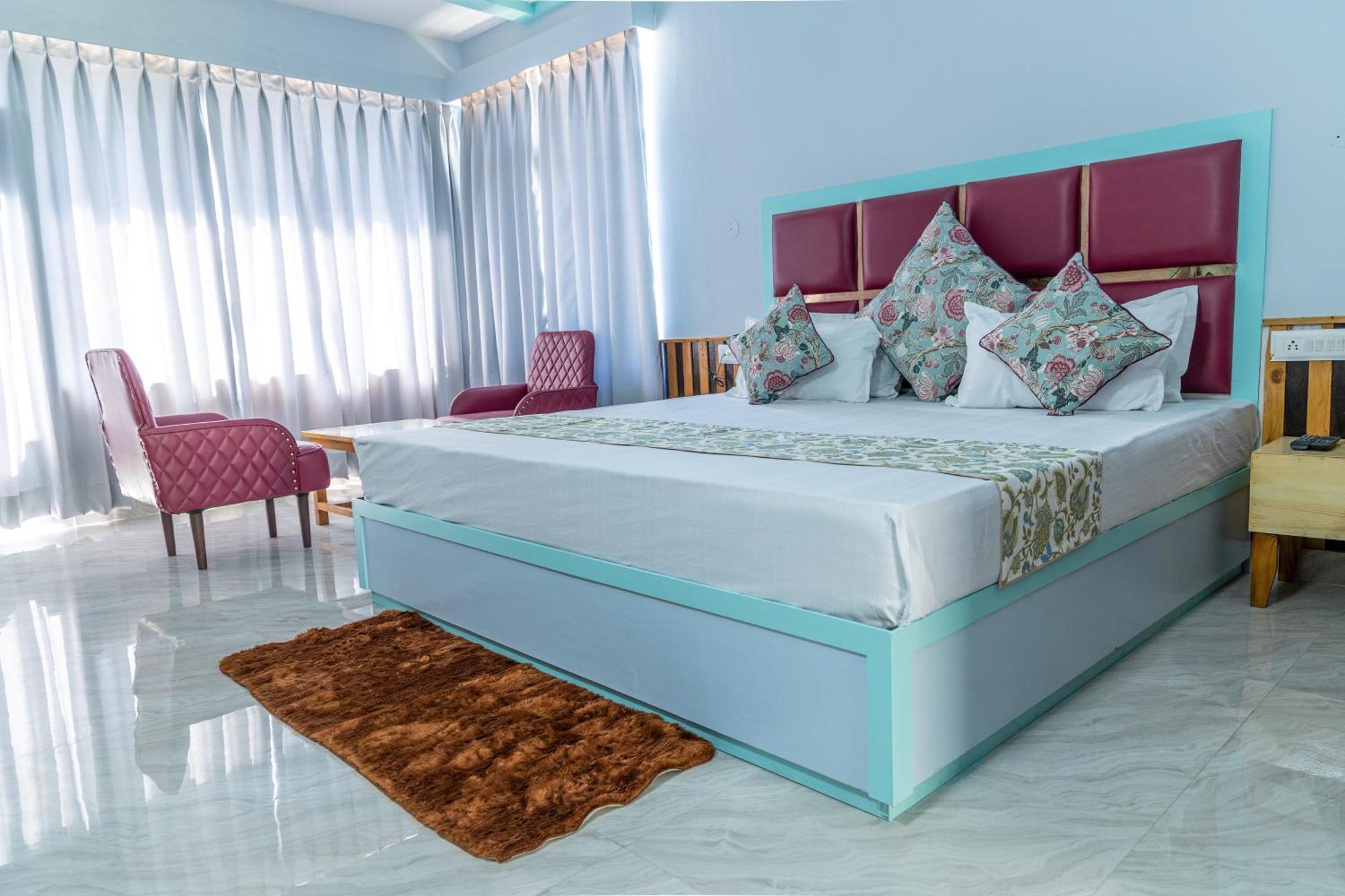 Hotel Apple Flower Manāli Dış mekan fotoğraf