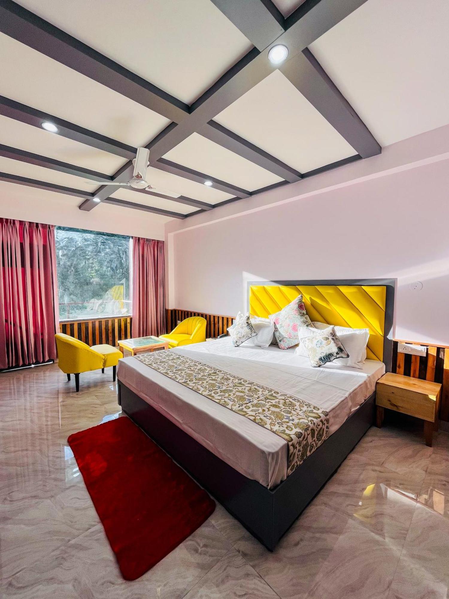 Hotel Apple Flower Manāli Dış mekan fotoğraf